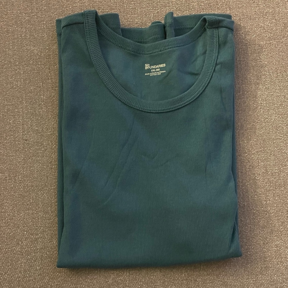 NWT “No Boundaries” Sleeveless Top Size XXL 58% Cotton 38% Polyester 4% Spandex